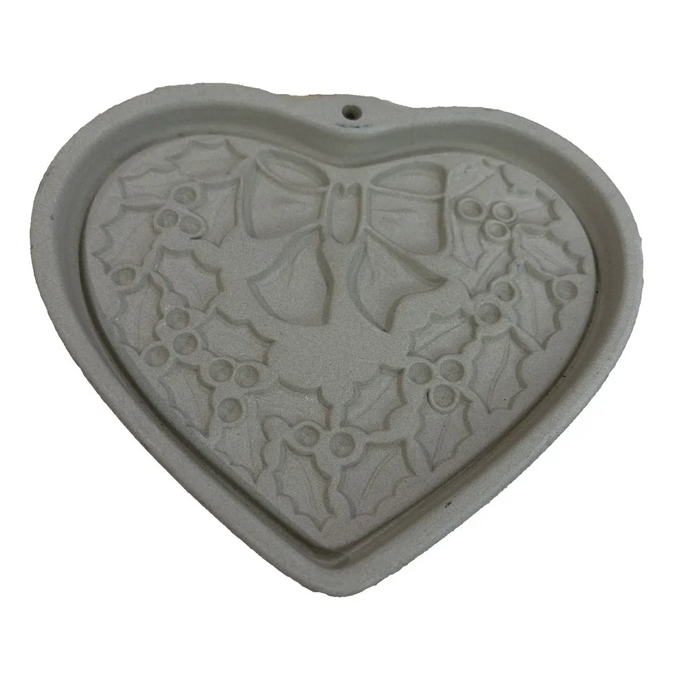 Pampered‎ Chef Cookie Mold Winter Wreath Tan Heart Seasons of the Heart 2003 OS
